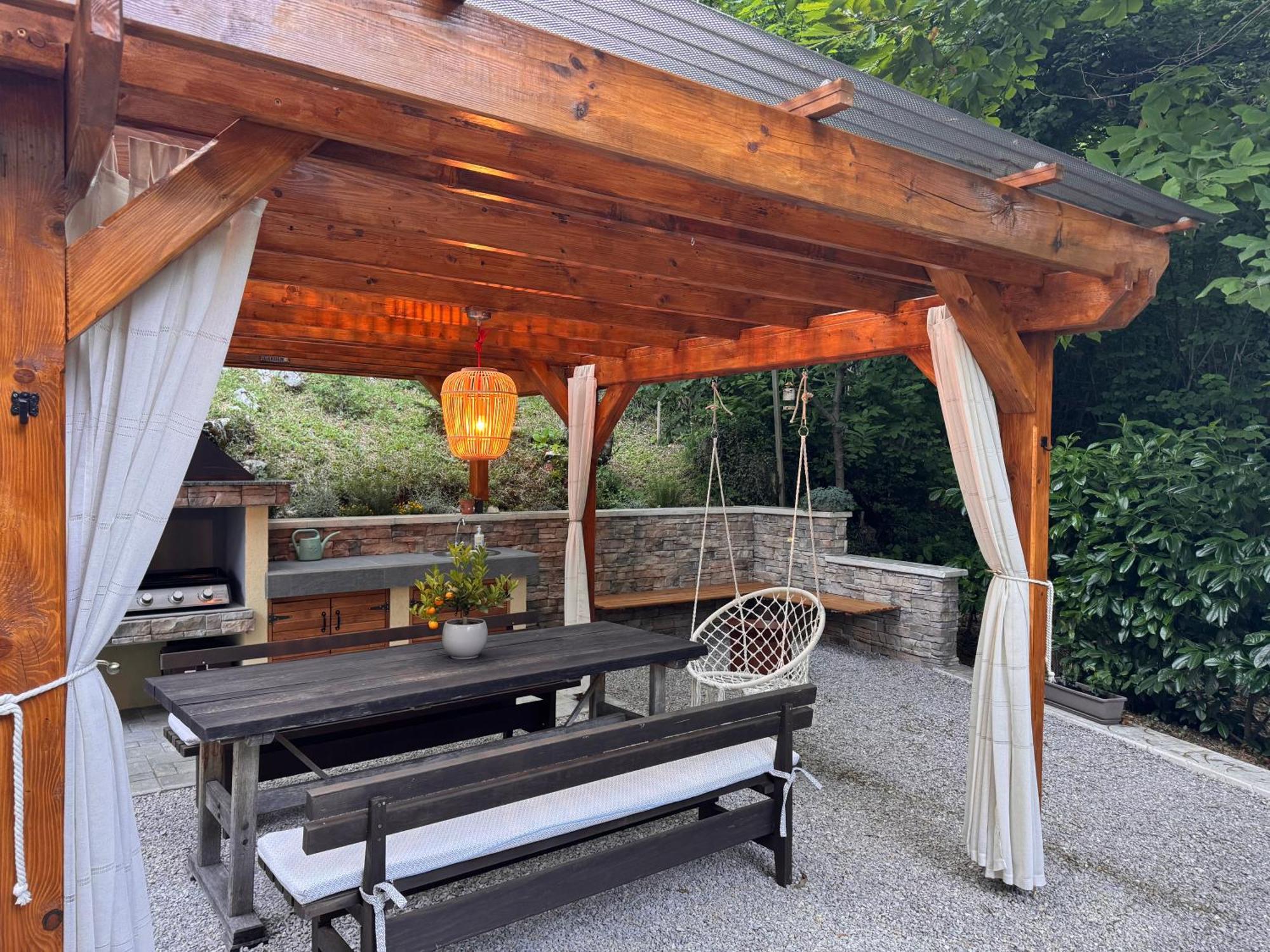 Apartment With A Terrace Forest Home Lullula Veprinac 外观 照片